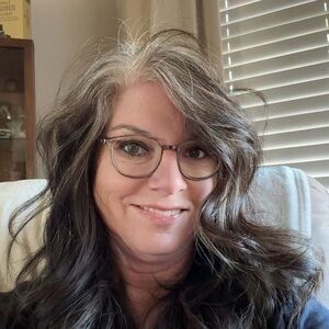 Meet your Posher, Sabrina